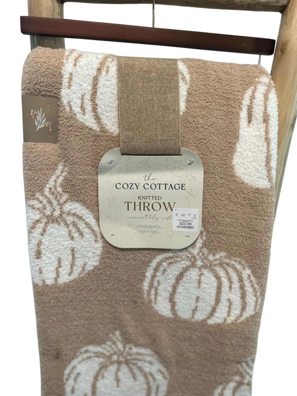 NWT The Cozy Cottage Pumpkin Oversized Knitted Throw Blanket Tan 50x70